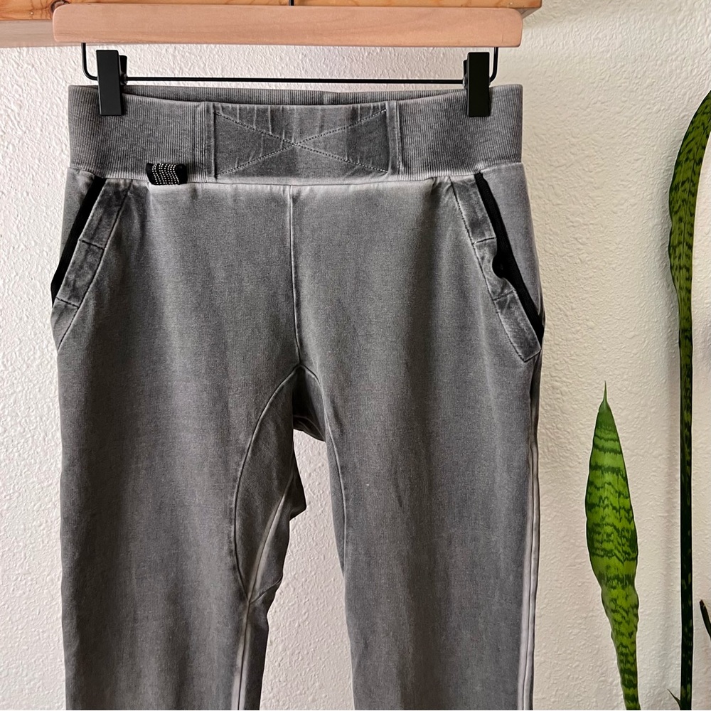 Skin grey wash leggings